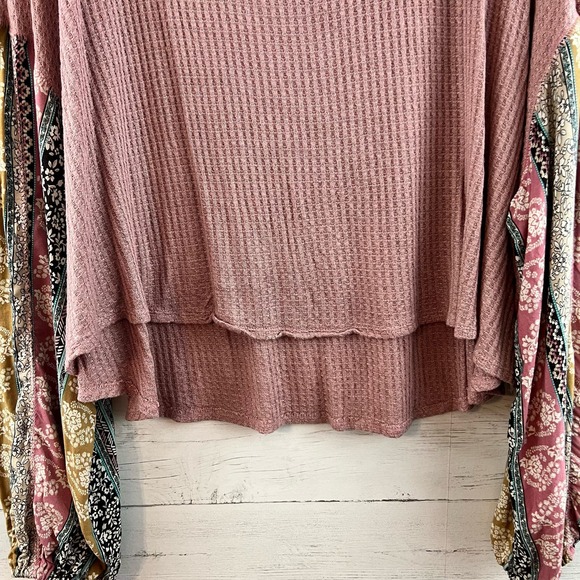 Altar’d State Blush Boho Printed Bishop Sleeve Top Size L - Picture 5 of 7